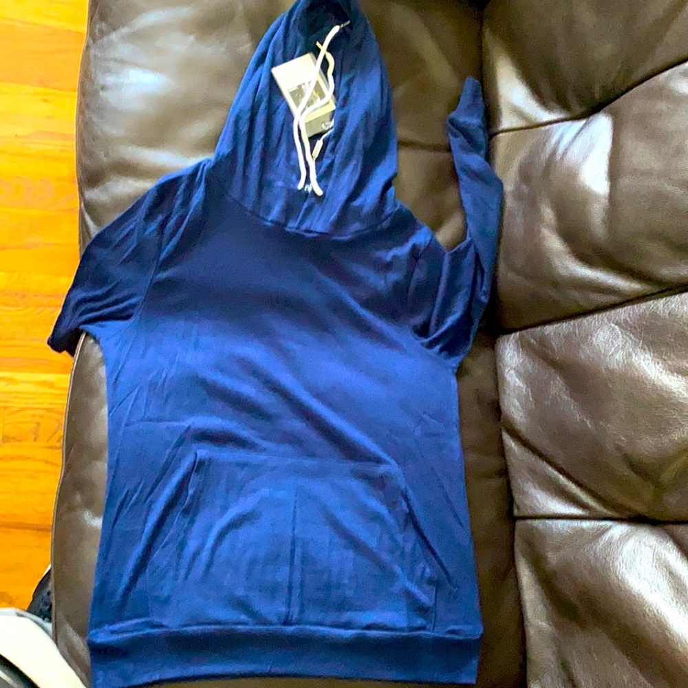 Women’s Blue Feekeke Hood Sweatshirt